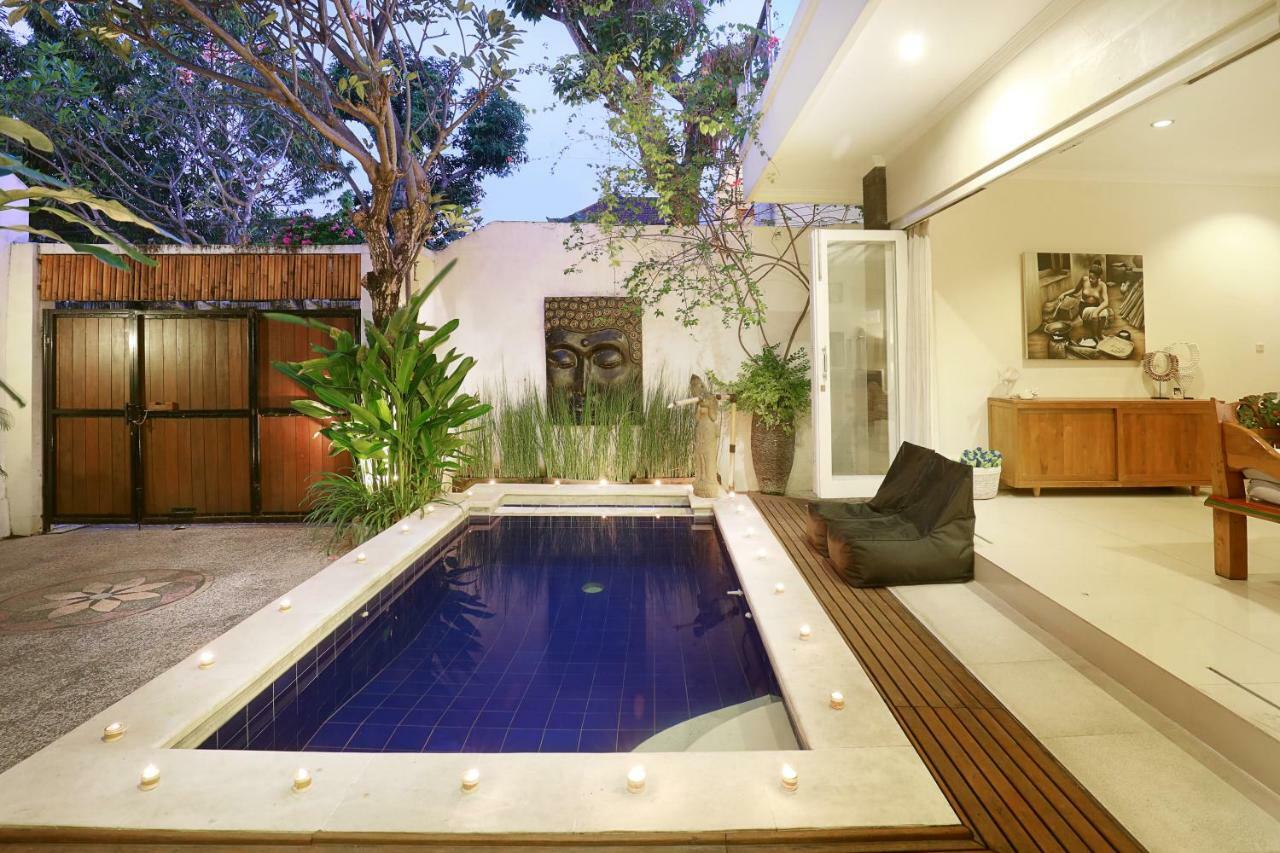 Villa Alba Seminyak Exteriör bild